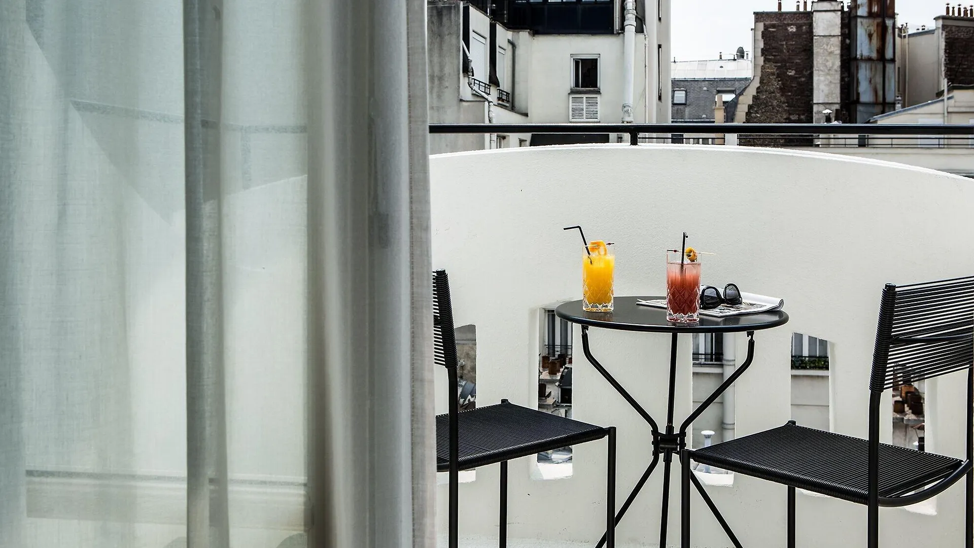 Hotel Du Rond-Point Des Champs-Elysees - Esprit De France Paris
