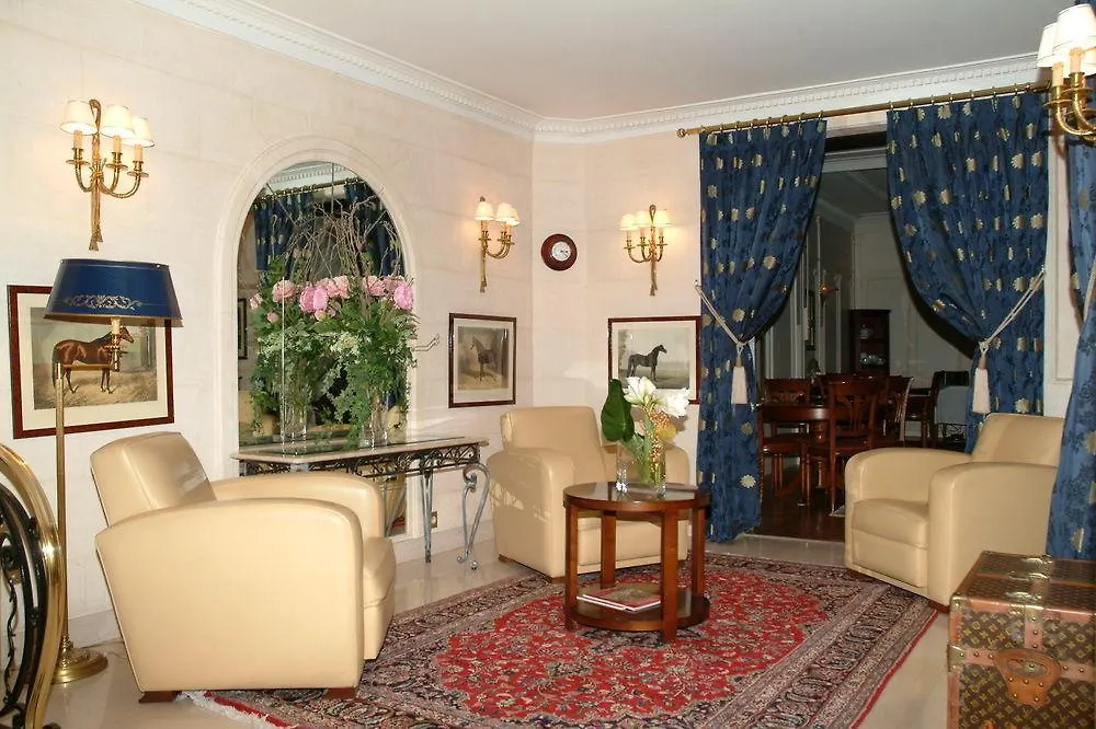Hotel Du Rond-Point Des Champs-Elysees - Esprit De France Paris