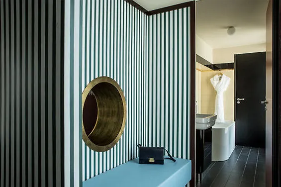 Hotel Du Rond-Point Des Champs-Elysees - Esprit De France Paris